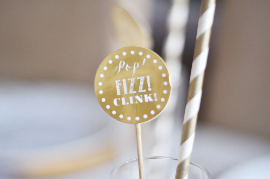 pop_fizz_clink_topper