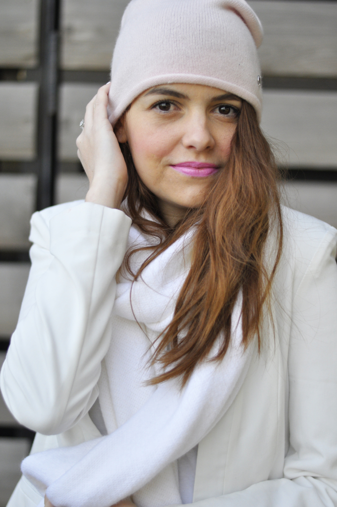 casual_white_and_pink05