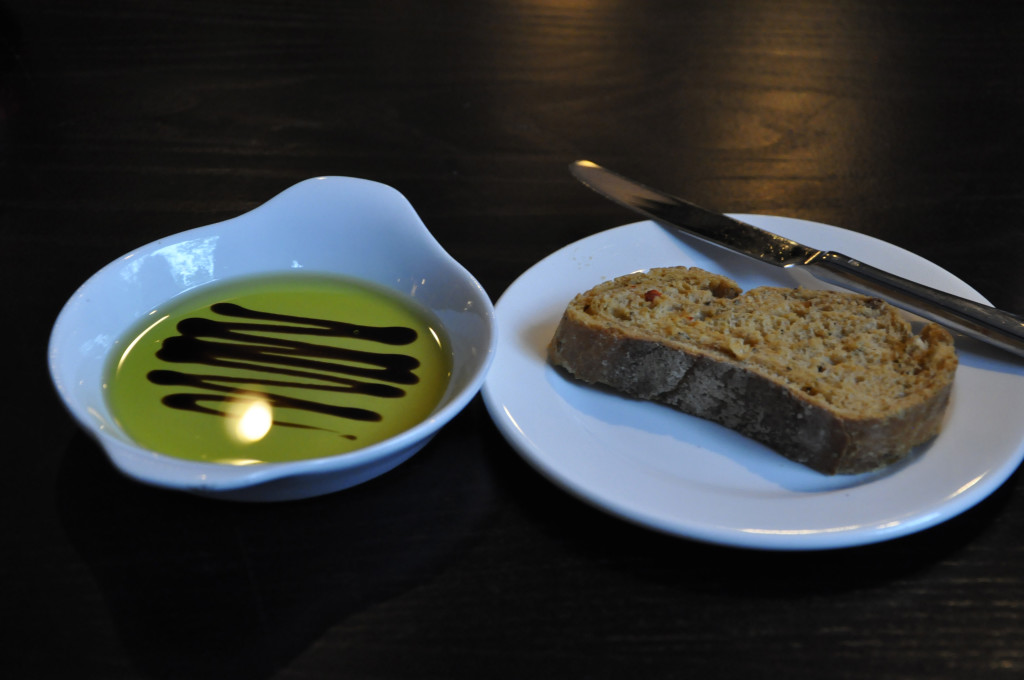 olive oil and bread